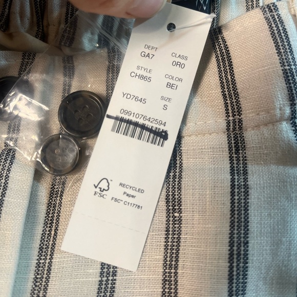 J.Crew Harbor pant in striped linen in beige - Picture 7 of 7